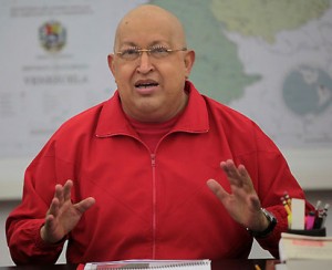 Hugo-Chávez-pelado