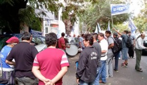 protesta-UTEDYC-La-Plata