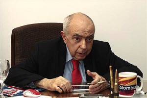 Federico-Domínguez-presiden