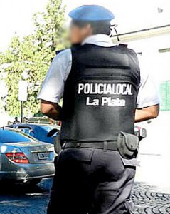 policía-comunal-La-Plata