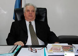 Ministro-Oscar-Cuartango