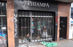 local-quemado-Villa-Adelina