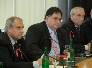 los-buitres-del-derecho