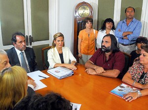 mesa-díalogo-docentes