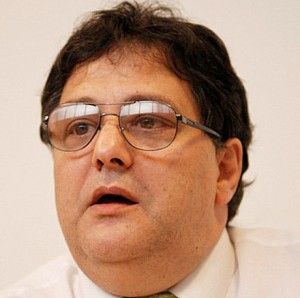 Jorge-Rizzo-gesto