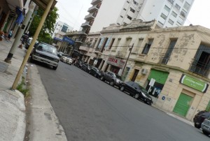 P1400027