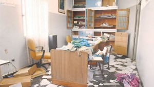 escuela-de-Corina-vandalismo