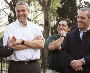 Ferra-y-Vinagre-riendo