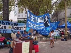 Aguante-en-Plaza-de-Mayo