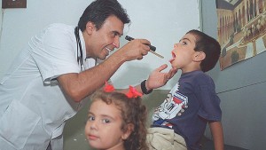 médicos-comunitarios