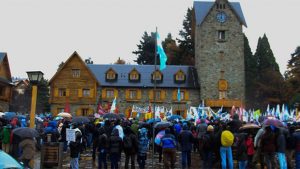 protesta-vecinos-de-Bariloche-2